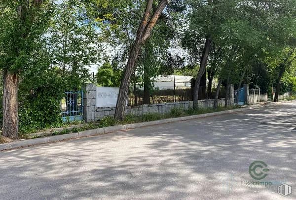 Terreno urbano de 0,17 ha en venta en Madrid, Madrid