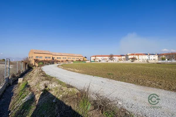 Finca rústica de 0,4 ha en venta en Belicena, Granada