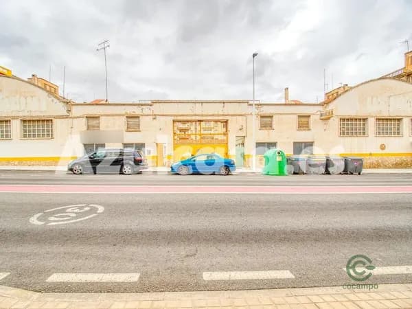 Terreno urbano de 0,3361 ha en venta en Novelda, Alicante