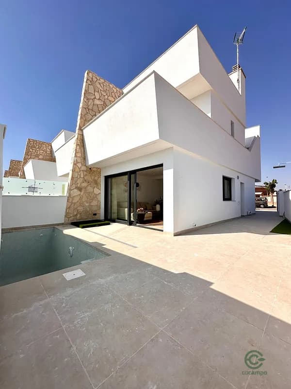 Casa de 0,0136 ha en venta en Santiago de la ribera, Murcia