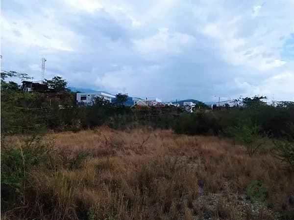 Finca de recreo de 0,6 ha en venta en Antioquia