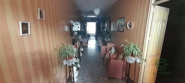 Casa de 0,024 ha en venta en Don benito, Badajoz