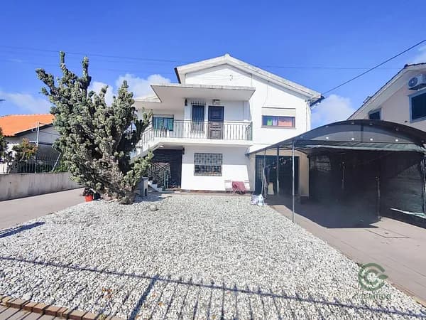 Casa de 0,0363 ha en venta en Fonte de angeão - calvão - ouca, Aveiro