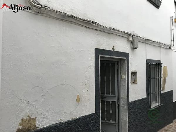 Casa de 0,0093 ha en venta en Martos, Jaen