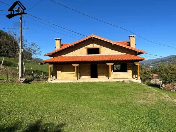 Casa de 0,1224 ha en venta en Villacarriedo, Cantabria
