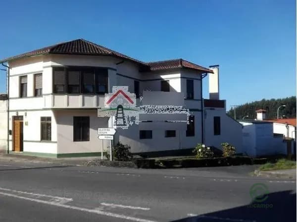 Casa de 0,09 ha en venta en Naron, La coruna