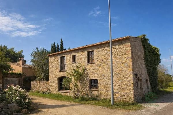 Finca rústica de 0,229 ha en venta en Gerona