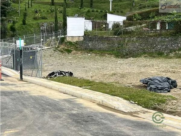 Terreno urbano de 0,1 ha en venta en Antioquia