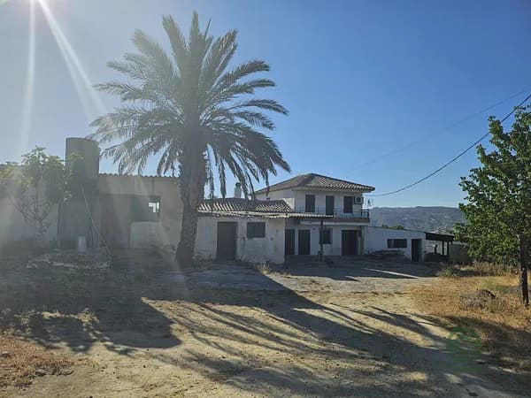 Finca rústica de 1,8 ha en venta en Ronda, Malaga