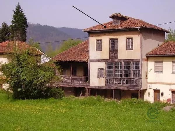 Finca rústica de 0,04 ha en venta en Grado, Asturias