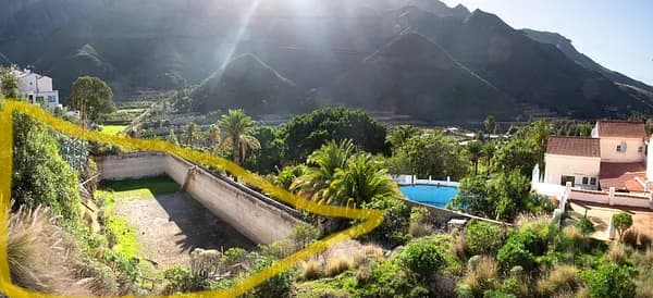 Terreno urbano de 0,2616 ha en venta en Agaete, Las palmas