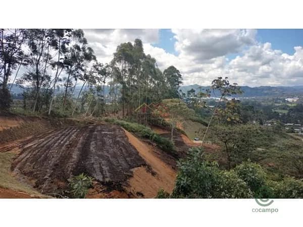 Terreno urbano de 0,3911 ha en venta en Antioquia