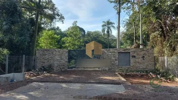 Fazenda rustica de 2 ha para venda em São paulo