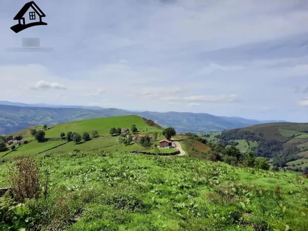 Finca rústica de 1,4444 ha en venta en Selaya, Cantabria