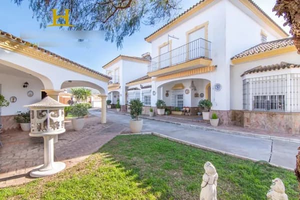 Finca rústica de 0,128 ha en venta en Arcos de la frontera, Cadiz