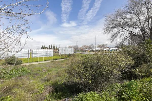 Finca rústica de 1,8 ha en venta en Granada