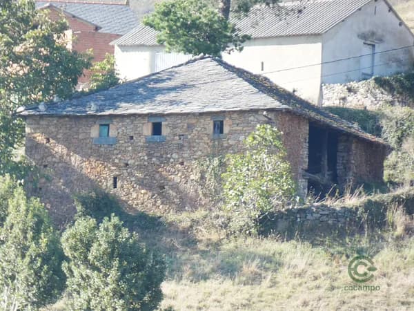 Finca rústica de 0,0298 ha en venta en Asturias