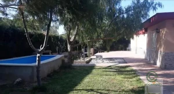 Casa de 0,12 ha en venta en Llíria, Valencia