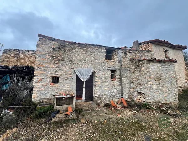 Finca agrícola de 7 ha en venta en Vilanova d'alcolea, Castellon