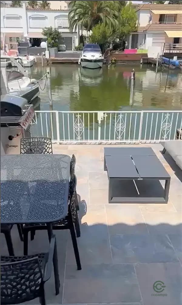 Casa de 0,01 ha en venta en Girona