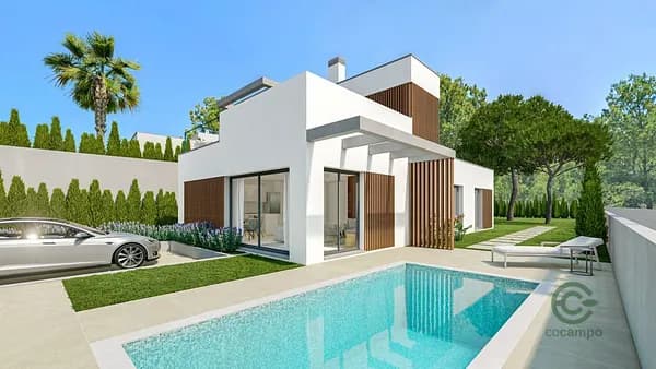 House of 0,8 ha for sale in Alicante