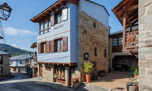 Finca de recreo de 0,0825 ha en venta en A veiga, Ourense