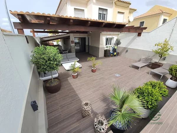Finca rústica de 0,0273 ha en venta en Malaga, Malaga