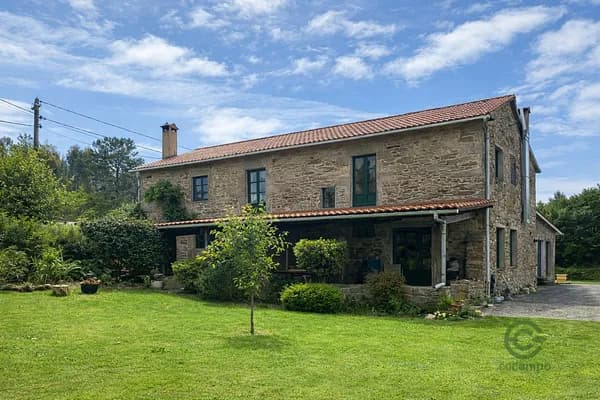 Finca rústica de 0,4466 ha en venta en Monfero, La coruna