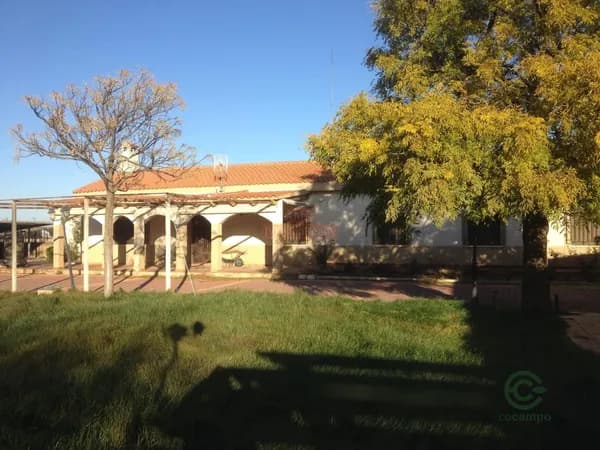 Finca rústica de 1 ha en venta en Albacete, Albacete