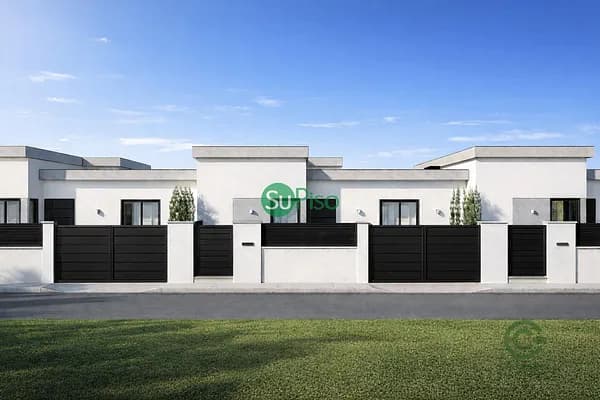 Casa de 0,0179 ha en venta en Yeles, Toledo