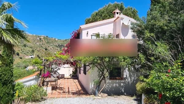 Finca de recreo de 0,6867 ha en venta en Competa, Malaga