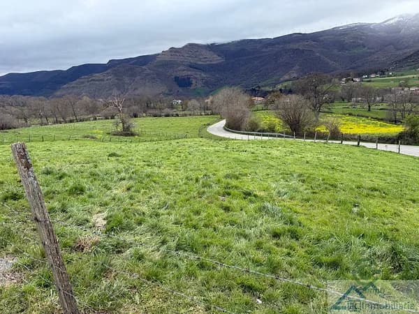 Finca rústica de 0,3984 ha en venta en Soba, Cantabria