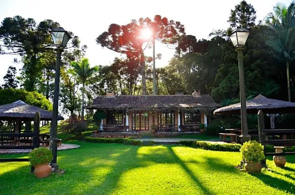 Fazenda de recreação de 6 ha para venda em Paraná