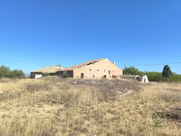 Finca rústica de 0,3404 ha en venta en Yecla, Murcia