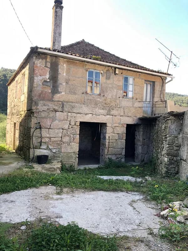 Finca rústica de 0,2 ha en venta en Cotobade, Pontevedra