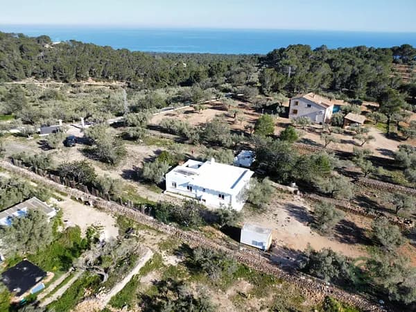 Finca rústica de 0,35 ha en venta en Tarragona