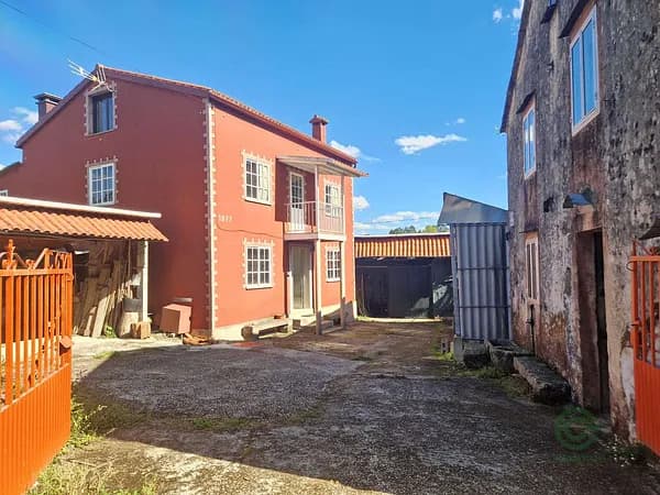 Casa de 0,0722 ha en venta en Teo, La coruña