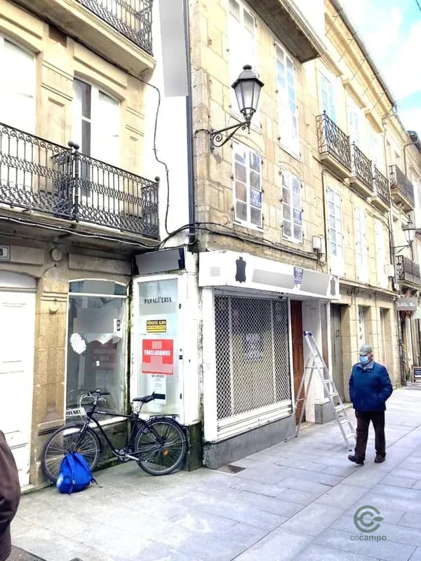 Casa de 0,058 ha en venta en Lugo, Lugo