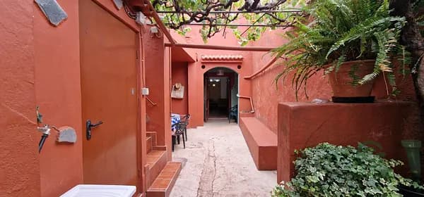 Finca rústica de 0,77 ha en venta en Galdar, Las palmas