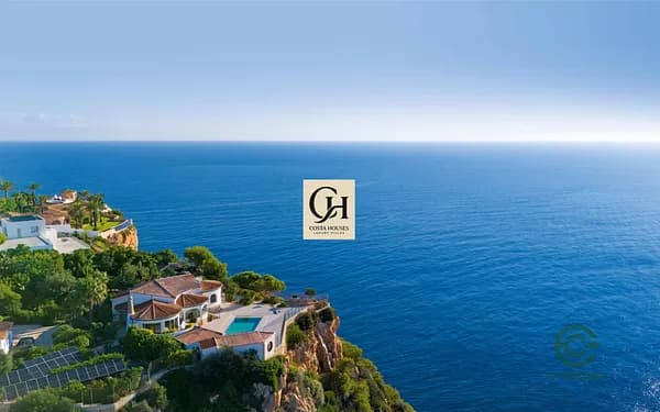 Casa de 0,27 ha en venta en Alicante