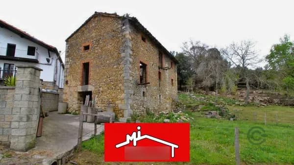 Casa de 0,0311 ha en venta en Guriezo, Cantabria