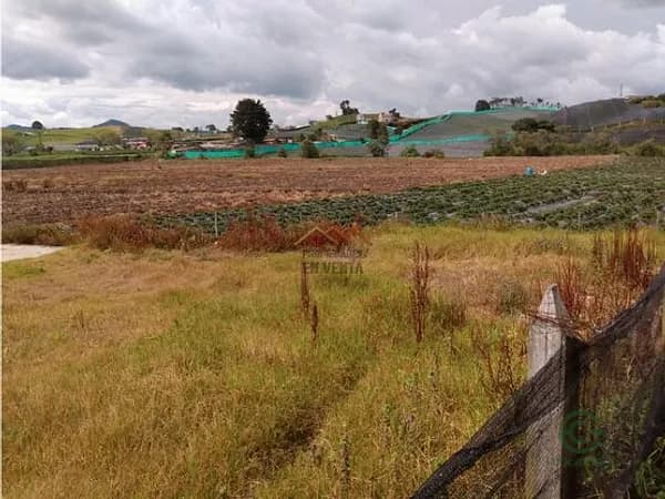 Terreno urbano de 0,3514 ha en venta en Antioquia