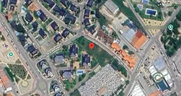 Terreno urbano de 0,0311 ha en venta en Colmenar viejo, Madrid