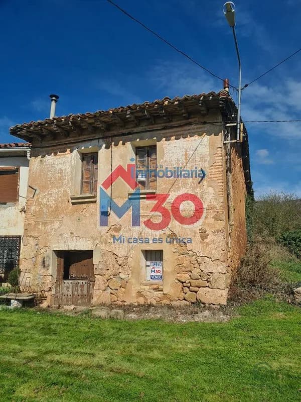 Casa de 0,0154 ha en venta en Quintanaelez, Burgos