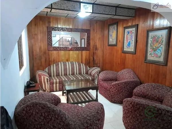 Casa de 0,006 ha en venta en Caldas