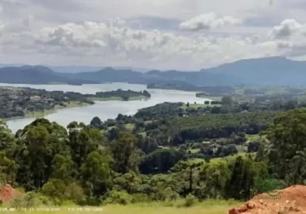 Fazenda rustica de 2 ha para venda em São paulo
