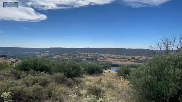 Finca agrícola de 1,131 ha en venta en Brihuega, Guadalajara