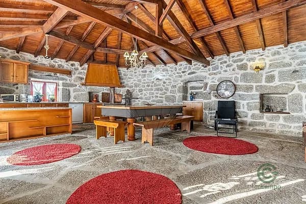 Finca rústica de 0,5653 ha en venta en Fafe, Braga