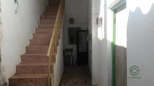 Casa de 0,01 ha en venta en Roda (la), Albacete