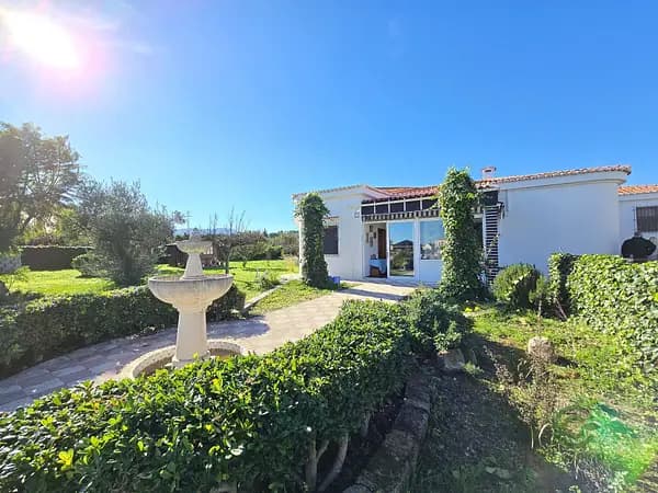 Casa de 0,14 ha en venta en Valencia